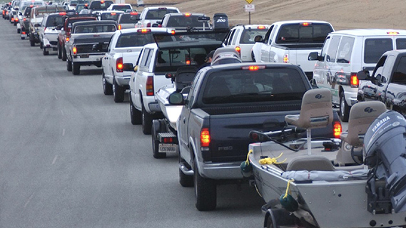 Trucks hauling boats stuck in traffic on their way to Diamond Valley Lake